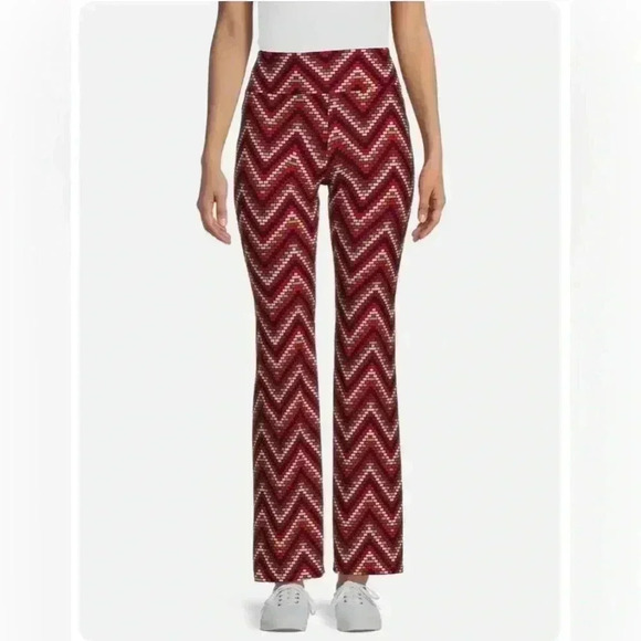 🆕 No Boundaries Chevron Print Flared Leg Pants M🆕 - Picture 3 of 11